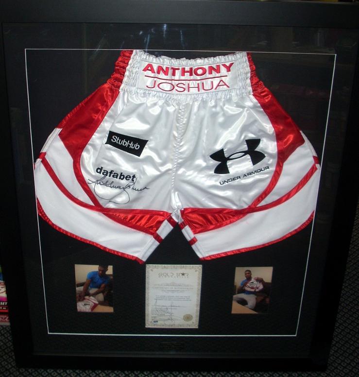 Box framed boxing items